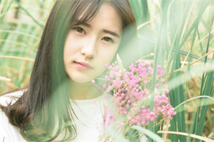 It brings people not only beautiful flowers It brings people not only beautiful flowers